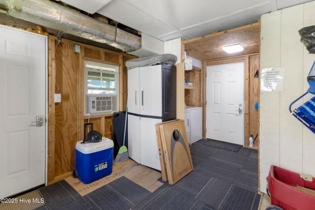 415 N Shore Drive, Holly Ridge, NC 28445