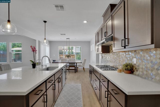 351 Bloomington Ln, Brentwood, CA 94513