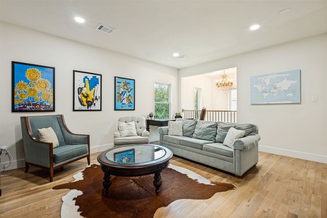 7108 Brisa Drive, Dallas, TX 75223