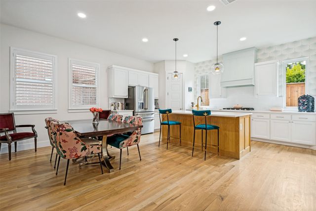 7108 Brisa Drive, Dallas, TX 75223