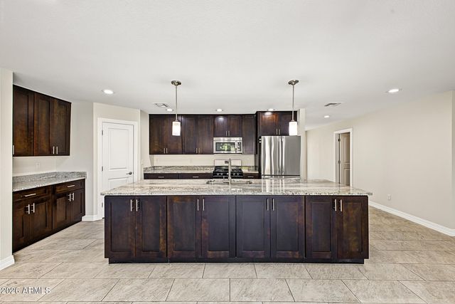 8714 E CLARENDON Avenue, Scottsdale, AZ 85251