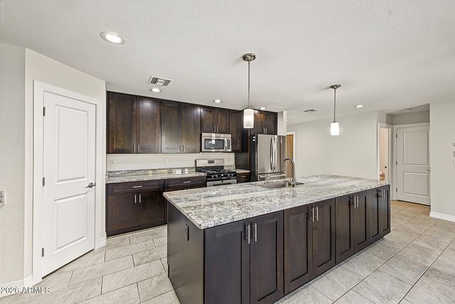 8714 E CLARENDON Avenue, Scottsdale, AZ 85251