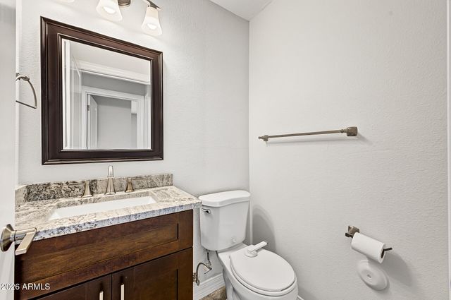 8714 E CLARENDON Avenue, Scottsdale, AZ 85251
