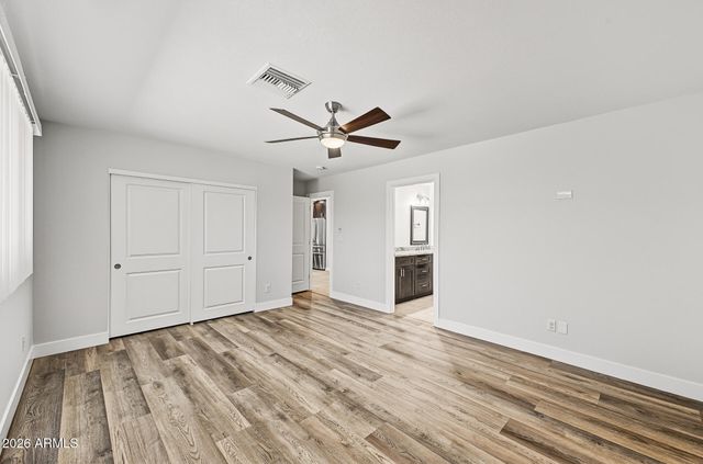 8714 E CLARENDON Avenue, Scottsdale, AZ 85251