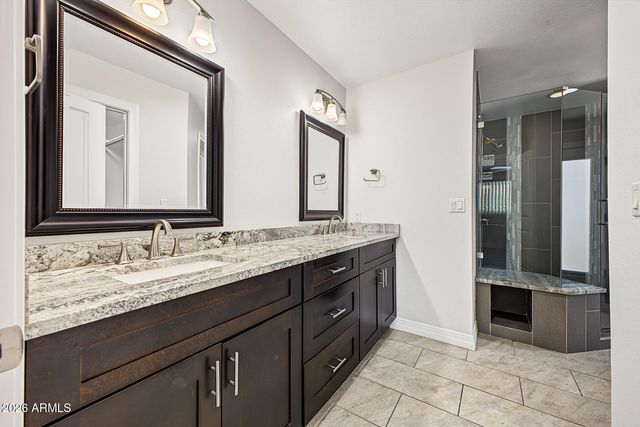8714 E CLARENDON Avenue, Scottsdale, AZ 85251