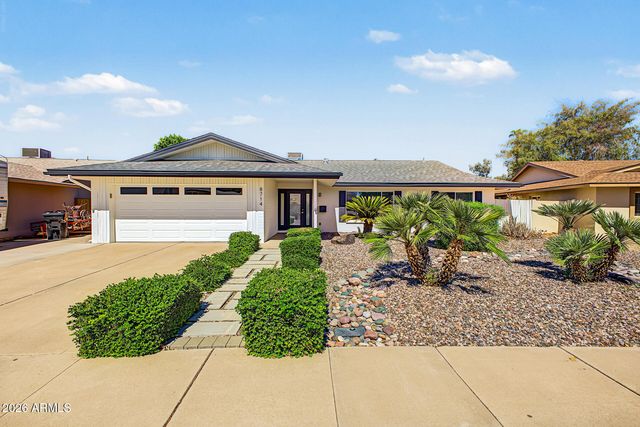 8714 E CLARENDON Avenue, Scottsdale, AZ 85251