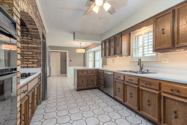 2952 HOLLY HEATH CV, Germantown, TN 38138