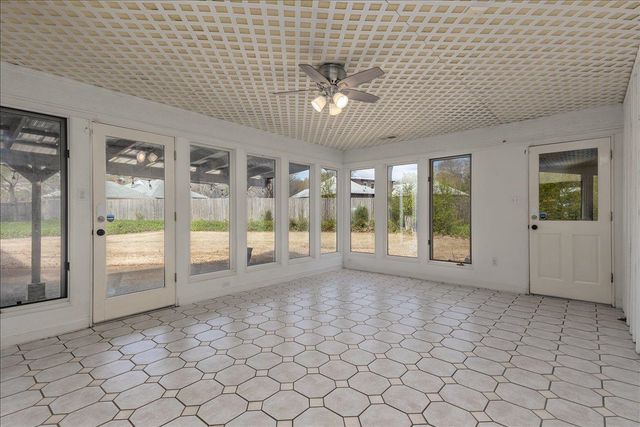 2952 HOLLY HEATH CV, Germantown, TN 38138