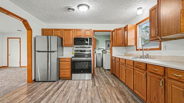 4693 Dexter Pinckney Road, Dexter, MI 48130