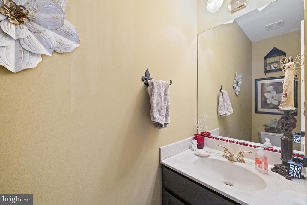 Image 23 of property listing at 4345 LITTLE FALLS RD, Huntingtown, MD 20639