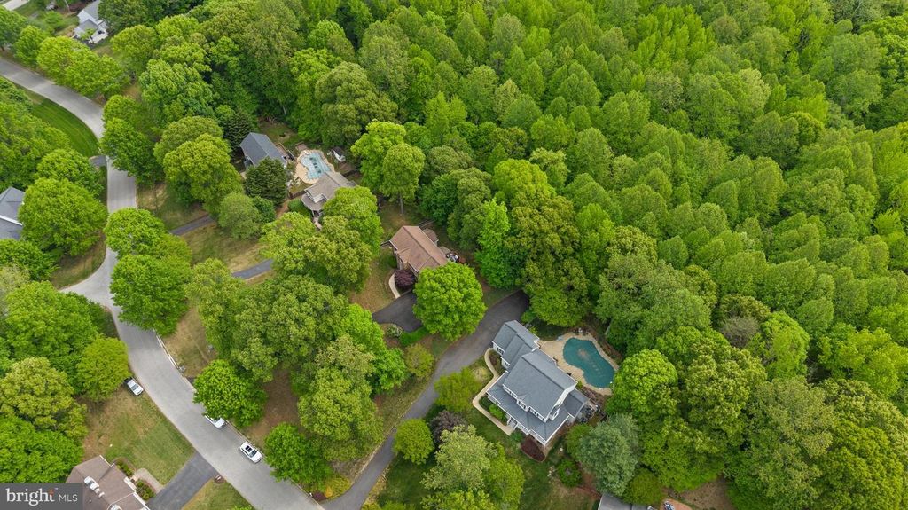 Image 42 of property listing at 4345 LITTLE FALLS RD, Huntingtown, MD 20639