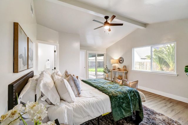 5567 Myrtle Dr, Loomis, CA 95650