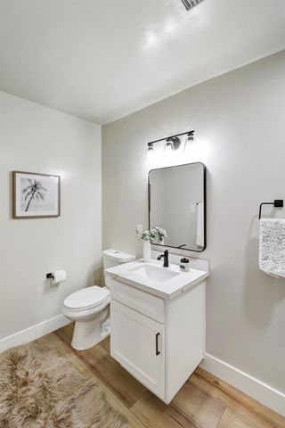 5567 Myrtle Dr, Loomis, CA 95650