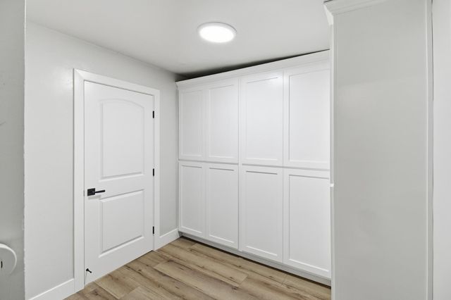 5567 Myrtle Dr, Loomis, CA 95650