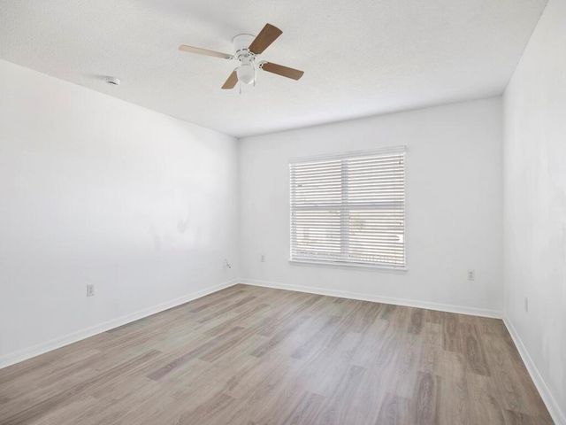 981 SW Mcelroy Avenue, Port St Lucie, FL 34984