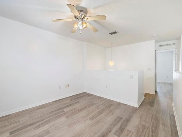 981 SW Mcelroy Avenue, Port St Lucie, FL 34984