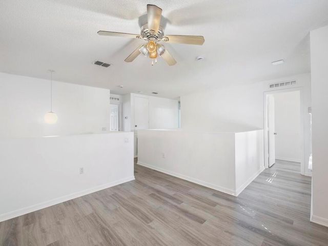 981 SW Mcelroy Avenue, Port St Lucie, FL 34984