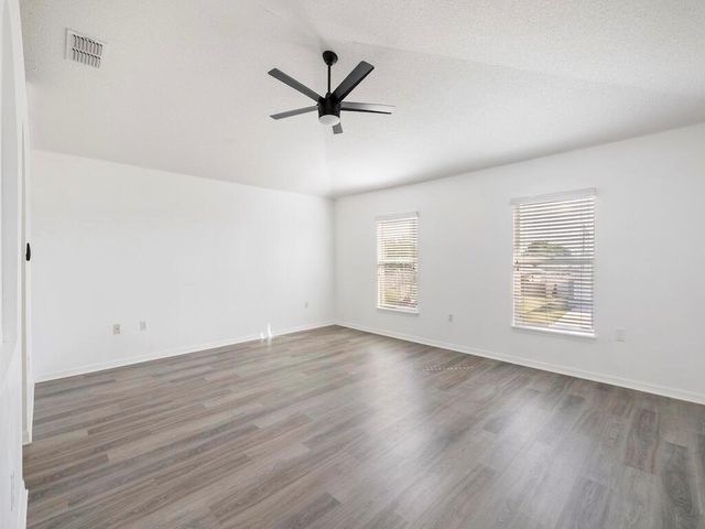 981 SW Mcelroy Avenue, Port St Lucie, FL 34984