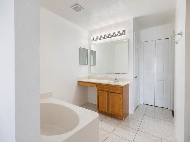 981 SW Mcelroy Avenue, Port St Lucie, FL 34984