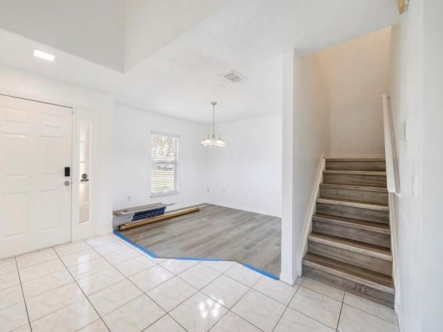 981 SW Mcelroy Avenue, Port St Lucie, FL 34984