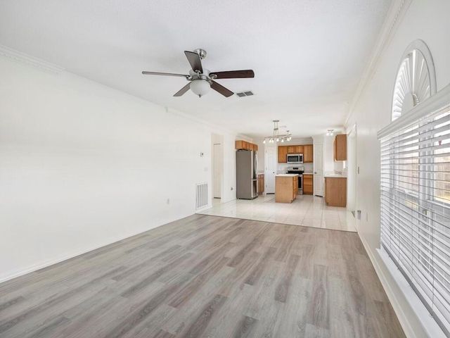 981 SW Mcelroy Avenue, Port St Lucie, FL 34984