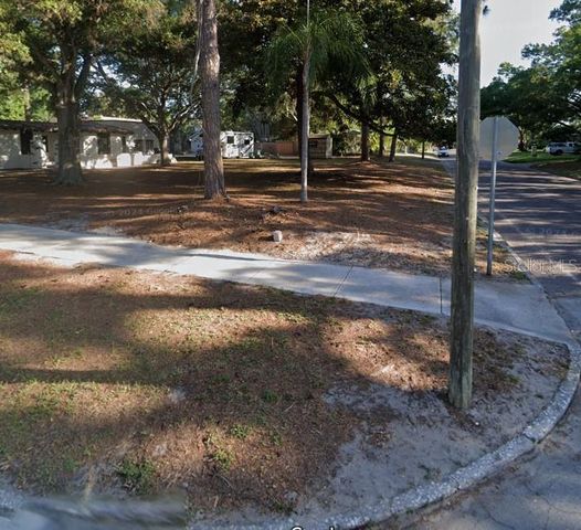 6201 11TH AVENUE S, Gulfport, FL 33707