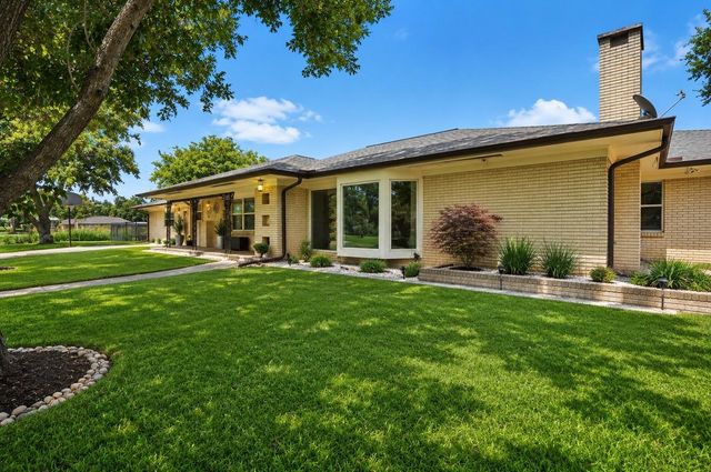 526 14th Street, Hempstead, TX 77445