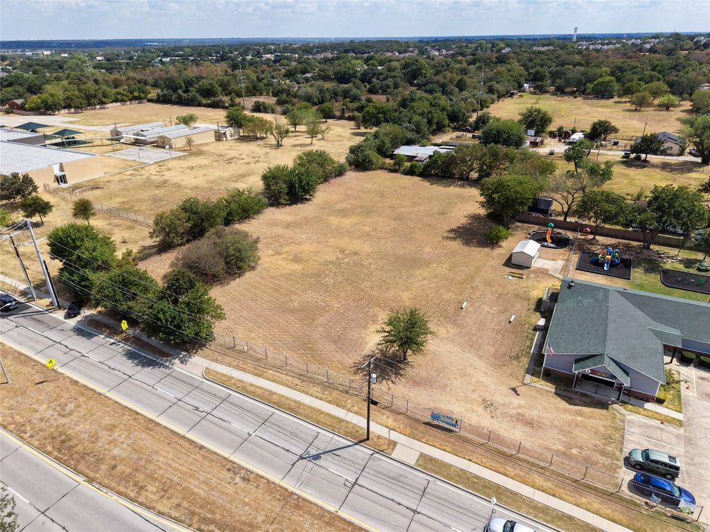 7208 John T White Road, Fort Worth, TX 76120