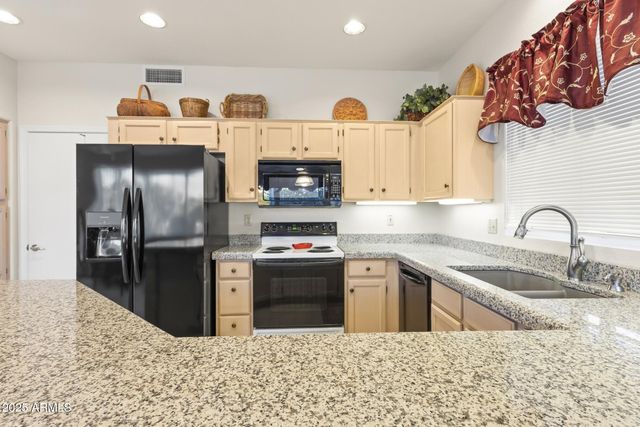 14112 W GUNSIGHT Drive, Sun City West, AZ 85375