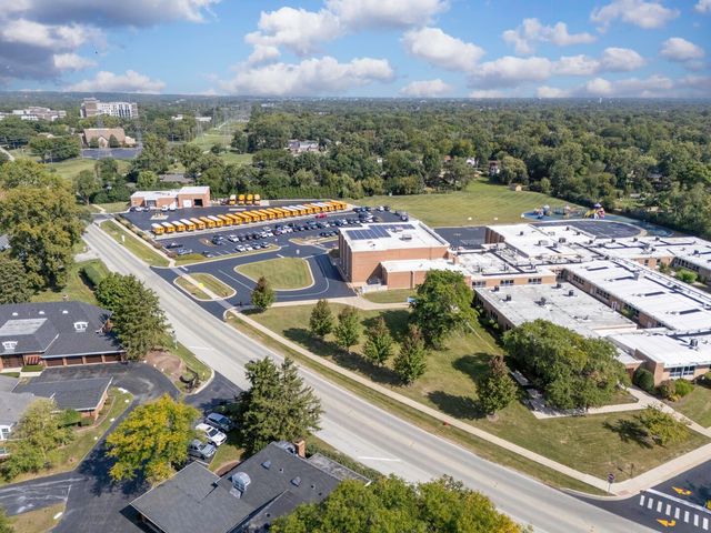 12626 S London Lane S 2, Palos Heights, IL 60463