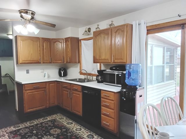 11410 S Neenah Avenue, Worth, IL 60482