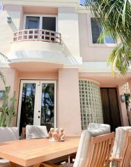 609 21st, Huntington Beach, CA 92648