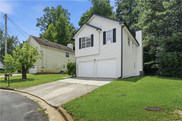 2493 Willenhall Way, Lithonia, GA 30058