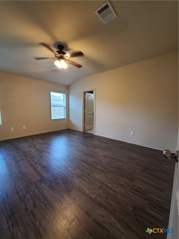 1536 Gateshead Drive, Seguin, TX 78155