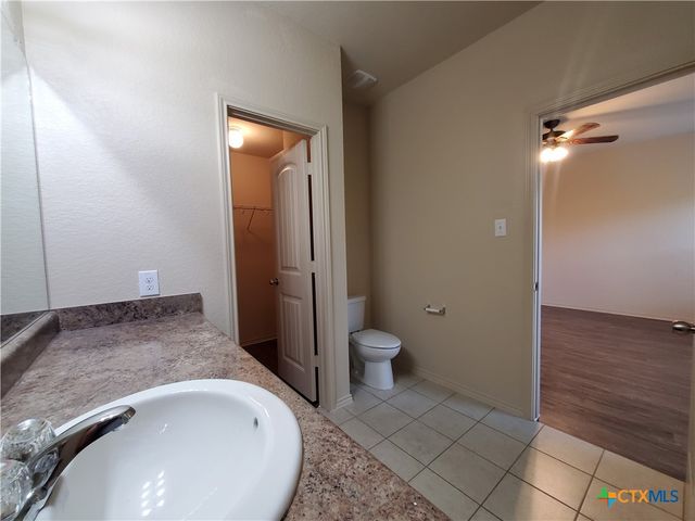 1536 Gateshead Drive, Seguin, TX 78155