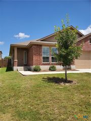 1536 Gateshead Drive, Seguin, TX 78155