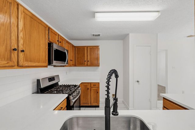 7011 Glen Rosa Drive, Katy, TX 77494
