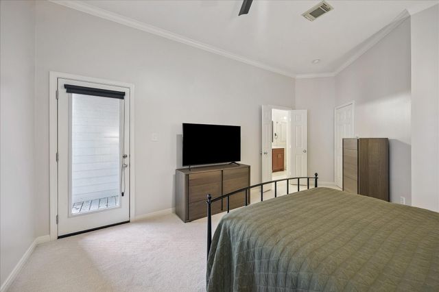 1001 Van Buren Street, Houston, TX 77019