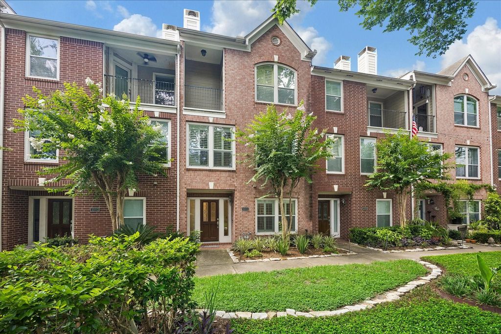 1001 Van Buren Street, Houston, TX 77019