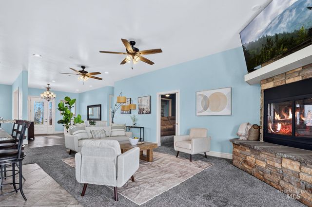 11378 Purple Sage Rd, Middleton, ID 83644