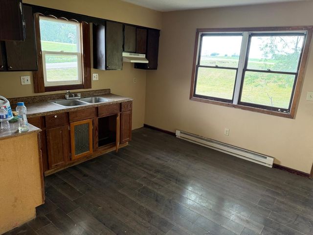 103 Carolina Street, Meservey, IA 50457