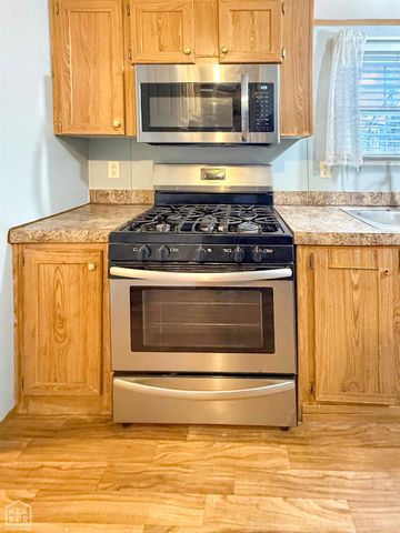 144 Valley Oaks Drive, Heber Springs, AR 72543