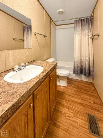 144 Valley Oaks Drive, Heber Springs, AR 72543