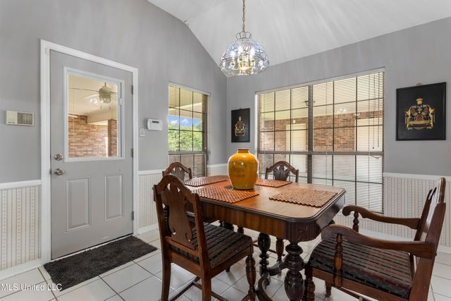 2372 Park Place Drive, Gulfport, MS 39507