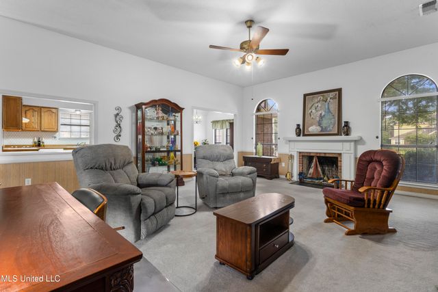 2372 Park Place Drive, Gulfport, MS 39507
