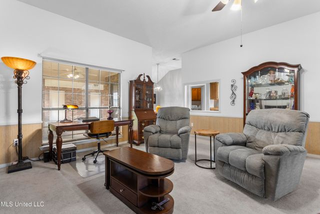 2372 Park Place Drive, Gulfport, MS 39507