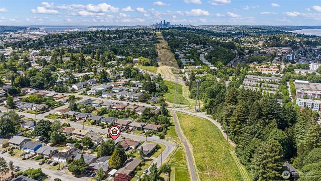 3533 S Austin Street, Seattle, WA 98118