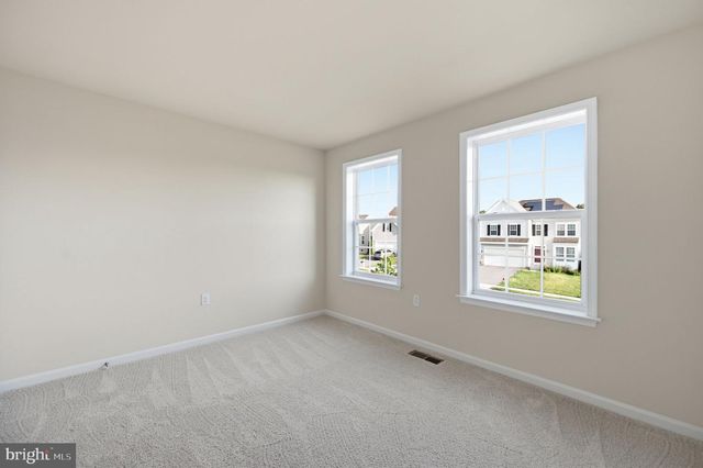 128 ALLIANCE CT, Winchester, VA 22602