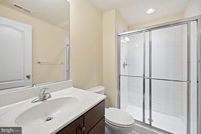 128 ALLIANCE CT, Winchester, VA 22602