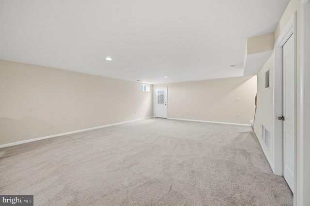 128 ALLIANCE CT, Winchester, VA 22602